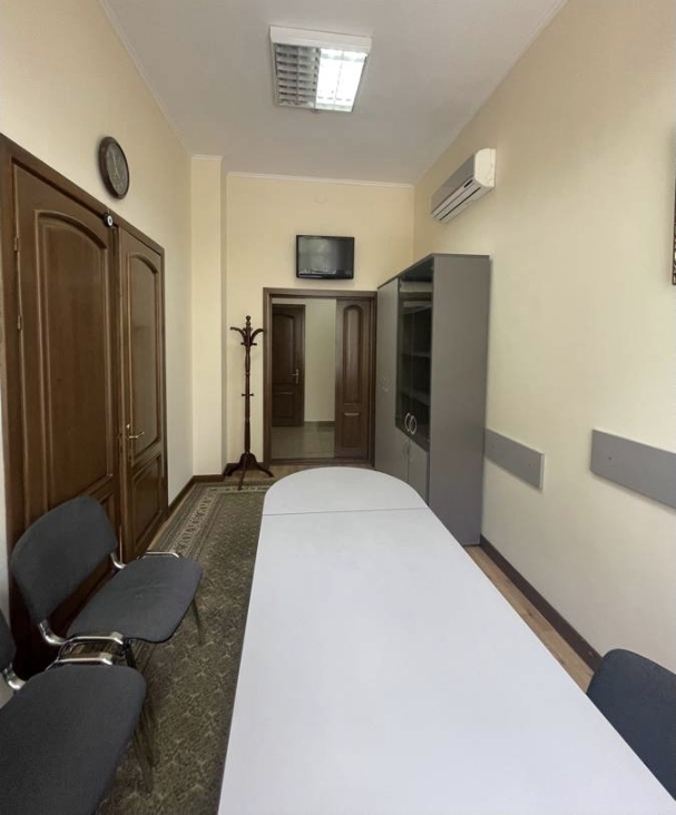 Офис, Коммерческая, 300 м2, этаж 1/10, Сост: Евроремонт - фото 5