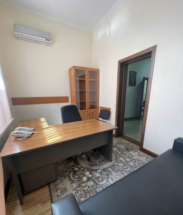 Офис, Коммерческая, 300 м2, этаж 1/10, Сост: Евроремонт - фото 10