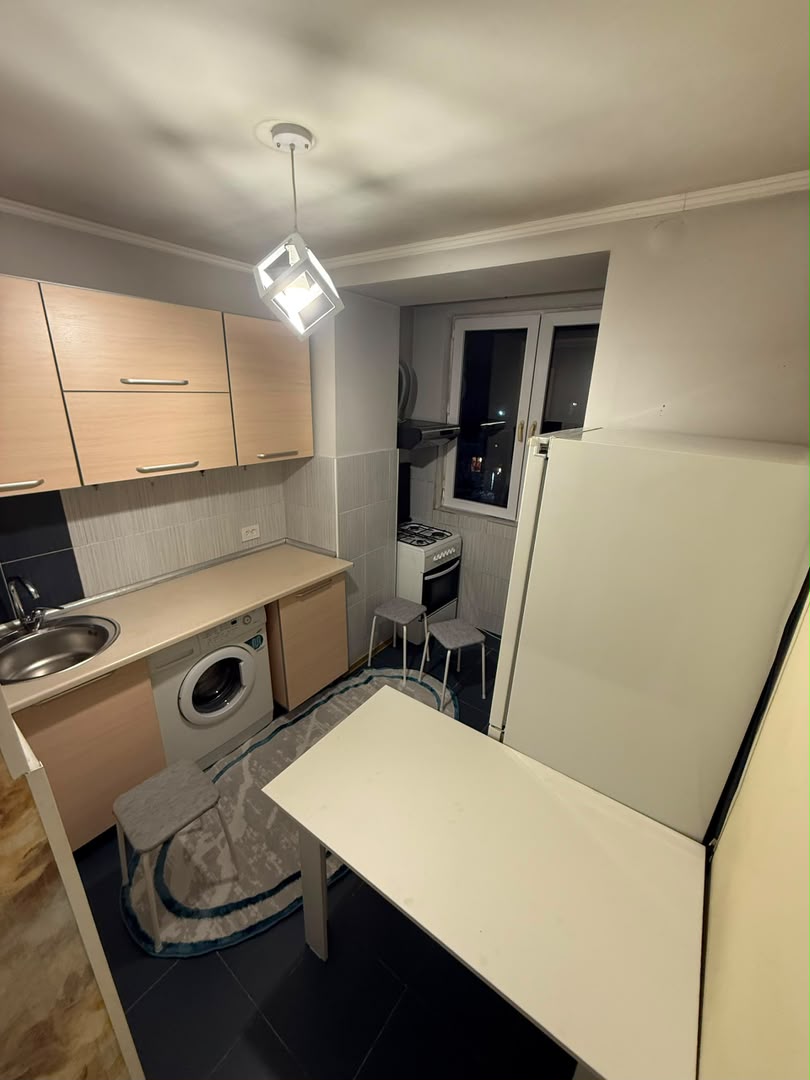 1 ком, Хрущёвка, 30 м2, этаж 3/3, Сост: Евроремонт - фото 2