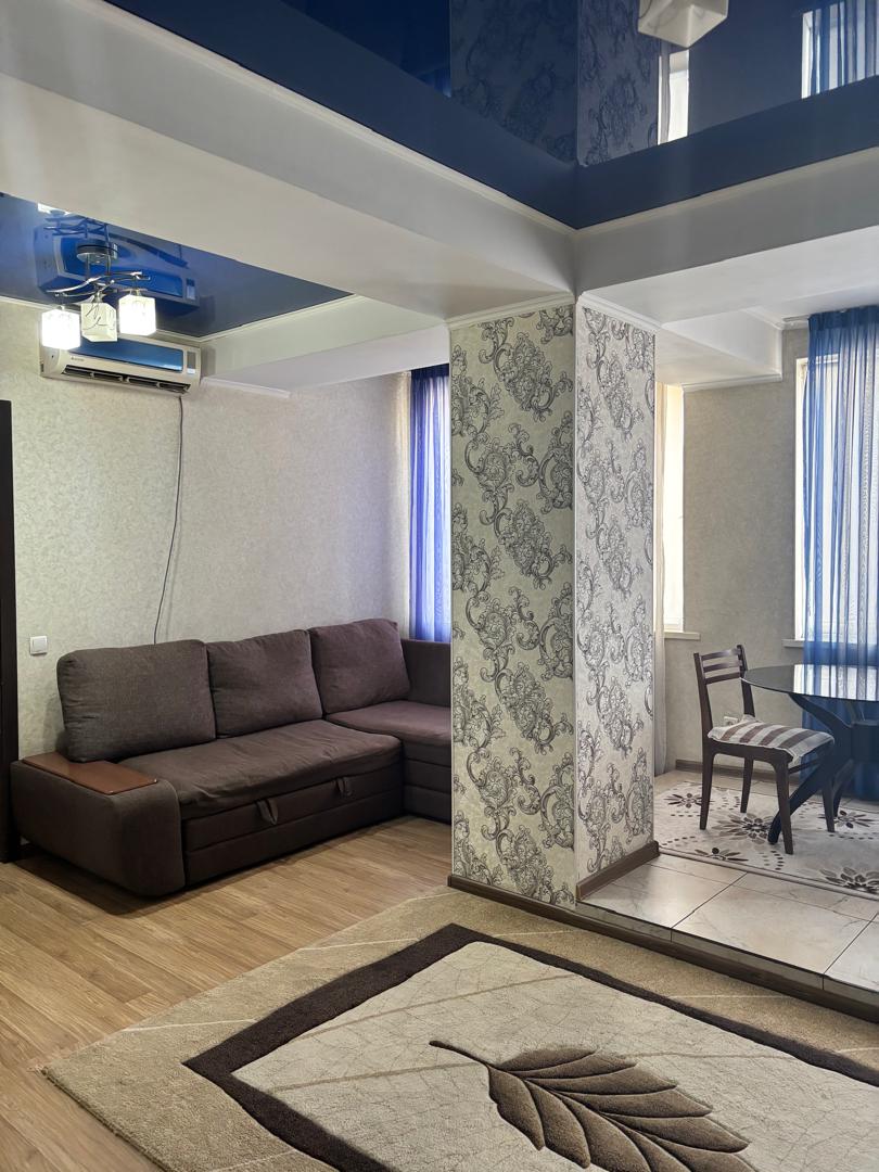 Элитка, 2 ком, 45.4 м2, этаж 7/10, Сост: Среднее - фото 2