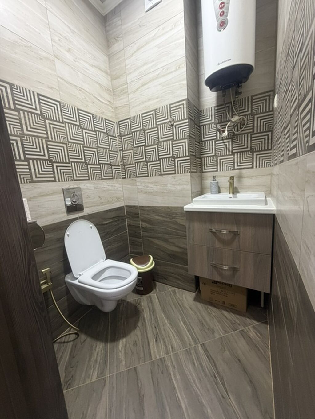 Элитка, 3 ком, 75 м2, этаж 2/9, ж/к ЖК Олимпия, Сост: Хорошее - фото 10