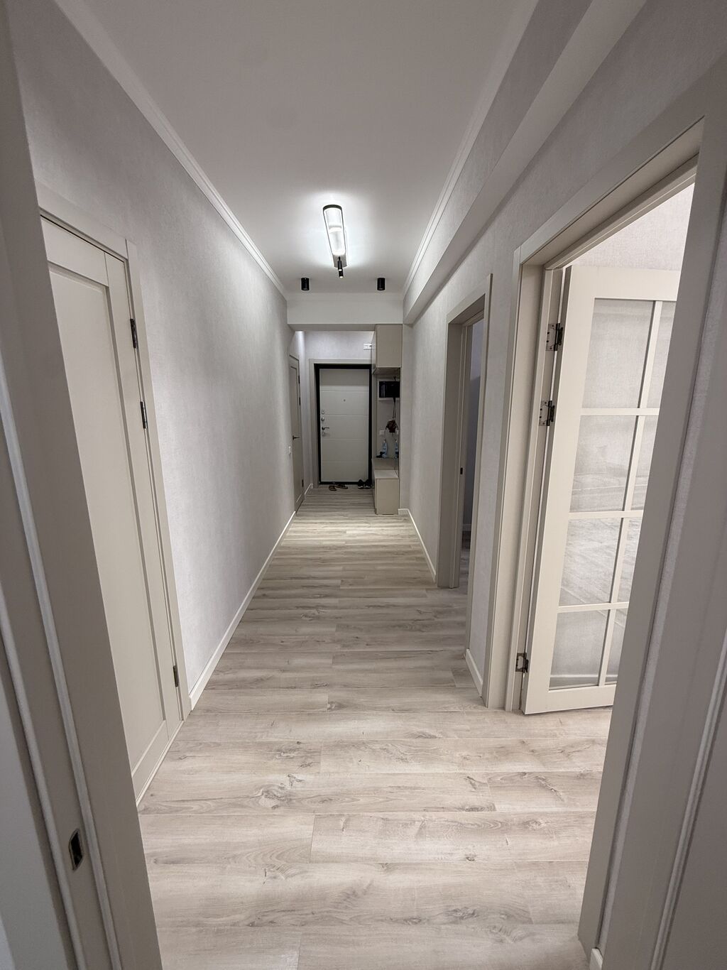 Элитка, 2 ком, 66 м2, этаж 12/15, ж/к Ала-Тоо (Ala-Too), Сост: Евроремонт - фото 10
