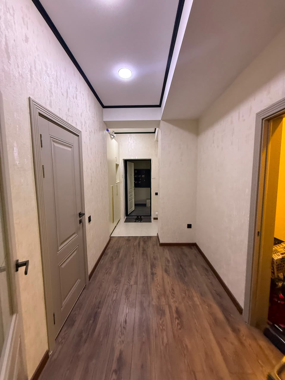 Элитка, 2 ком, 60 м2, этаж 12/12, ж/к Кап Строй Сити (Capstroy City), Сост: Евроремонт - фото 3
