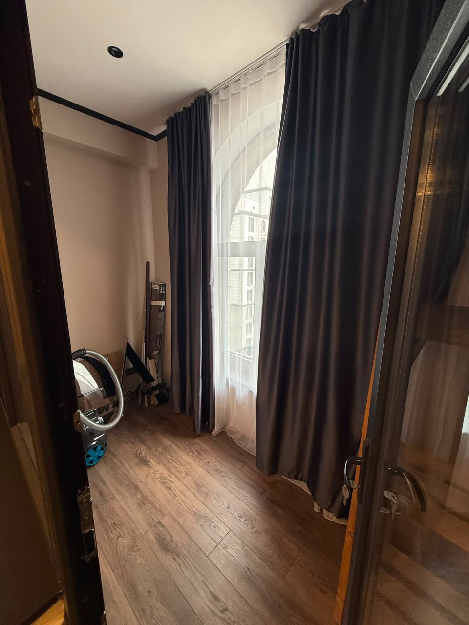 Элитка, 2 ком, 60 м2, этаж 12/12, ж/к Кап Строй Сити (Capstroy City), Сост: Евроремонт - фото 5