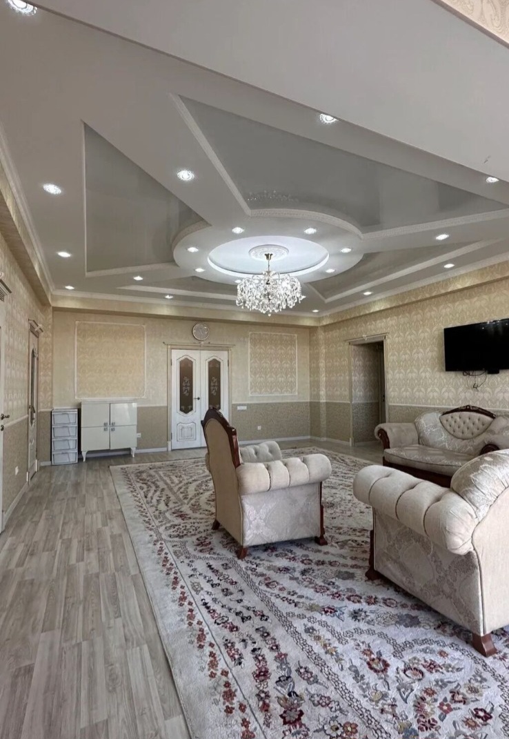 Элитка, 3 ком, 140 м2, этаж 7/10, Сост: Хорошее - фото 4