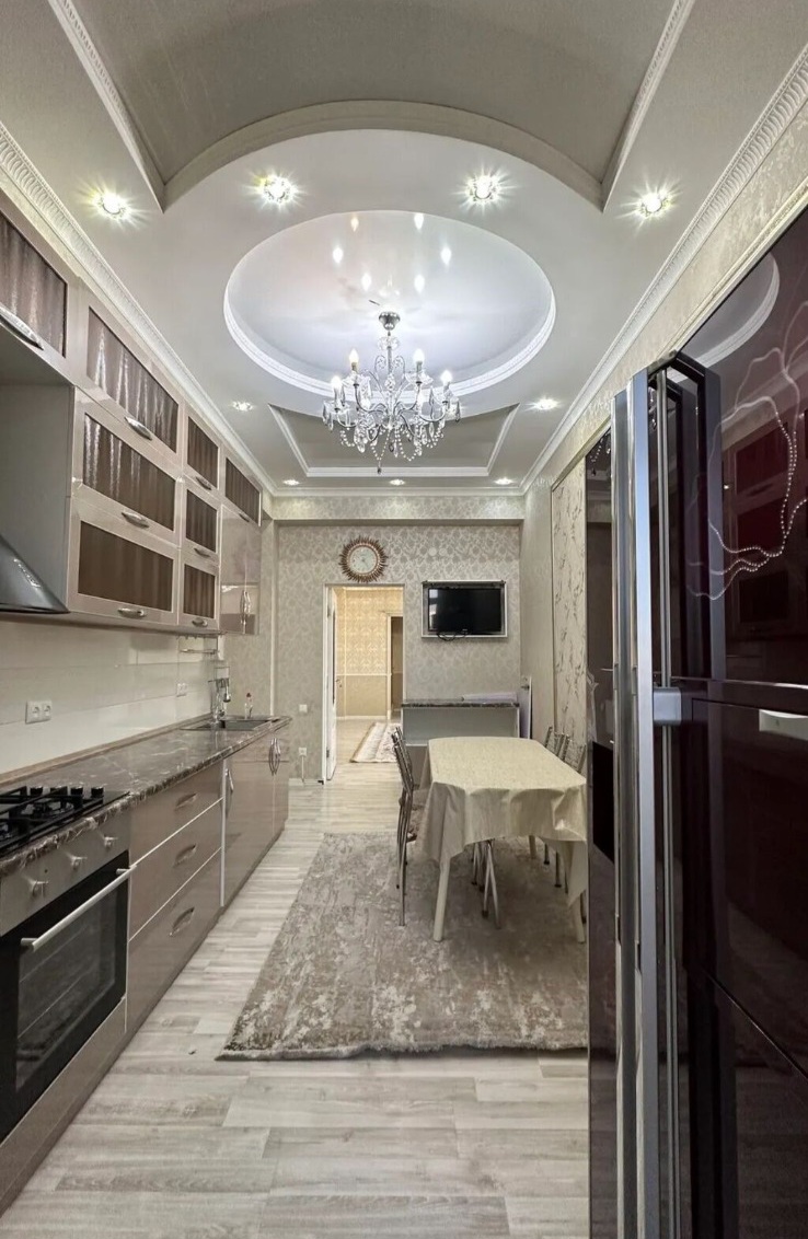 Элитка, 3 ком, 140 м2, этаж 7/10, Сост: Хорошее - фото 9