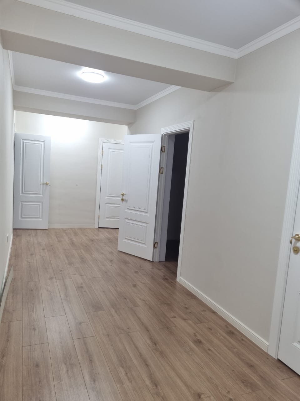 3 ком, Сталинка, 90 м2, этаж 3/3, Сост: Евроремонт - фото 4