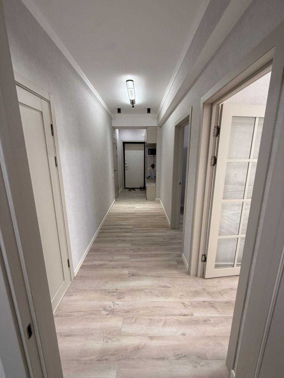 Элитка, 2 ком, 56 м2, этаж 12/14, ж/к Ала-Тоо (Ala-Too), Сост: Евроремонт - фото 11