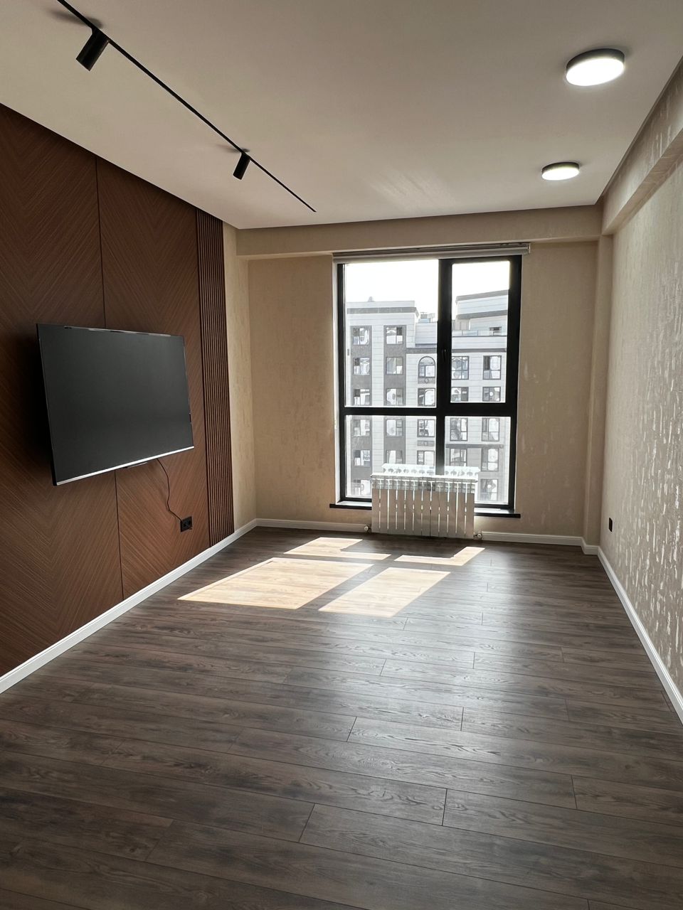 Элитка, 60 м2, этаж 12/12, ж/к Кап Строй Сити (Capstroy City), Сост: Евроремонт - фото 6