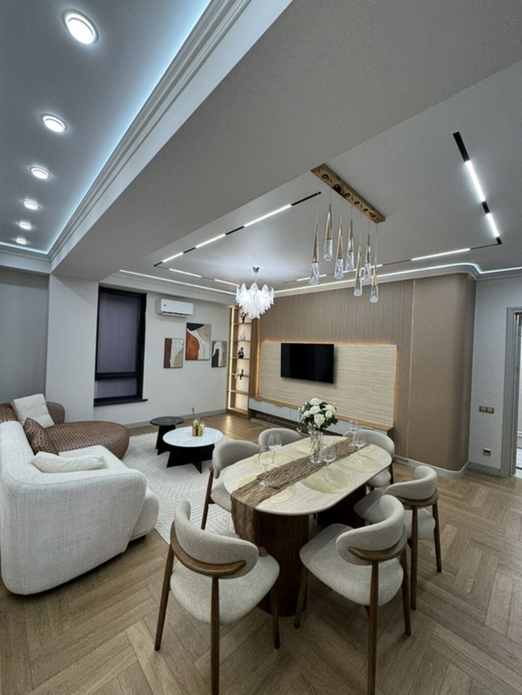 Элитка, 3 ком, 80 м2, этаж 9/13, ж/к Нью-Йорк сити (New York city), Сост: Евроремонт - фото 13