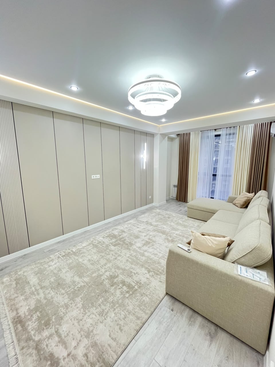 Элитка, 1 ком, 52 м2, этаж 5/12, ж/к Кап Строй Сити (Capstroy City), Сост: Евроремонт - фото 2