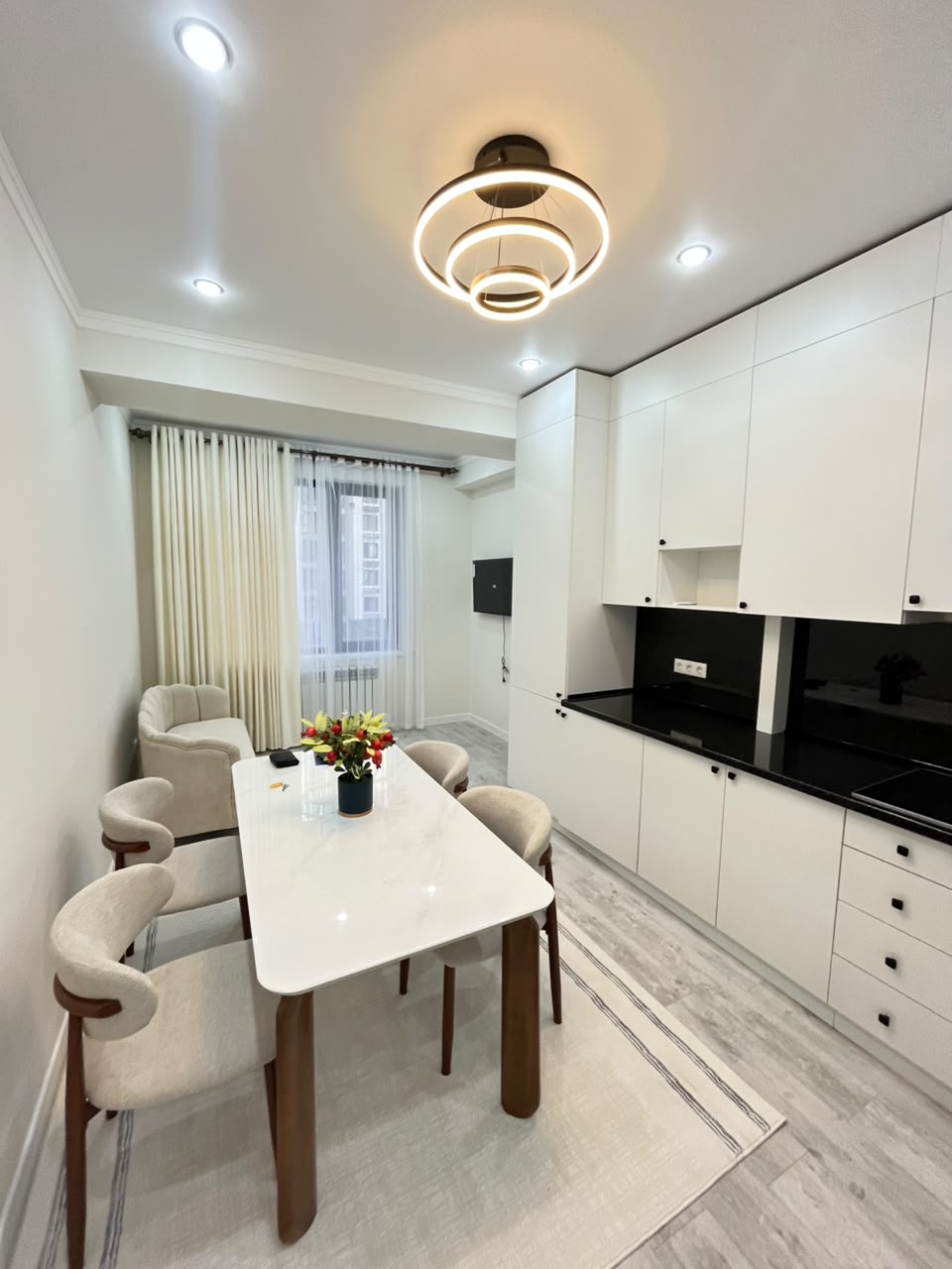 Элитка, 1 ком, 52 м2, этаж 5/12, ж/к Кап Строй Сити (Capstroy City), Сост: Евроремонт - фото 3