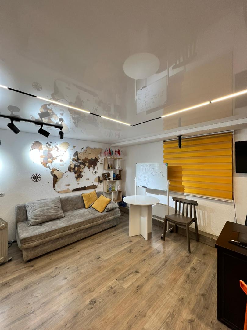 Офис, Коммерческая, 135 м2, этаж 0/4, Сост: Хорошее - фото 3