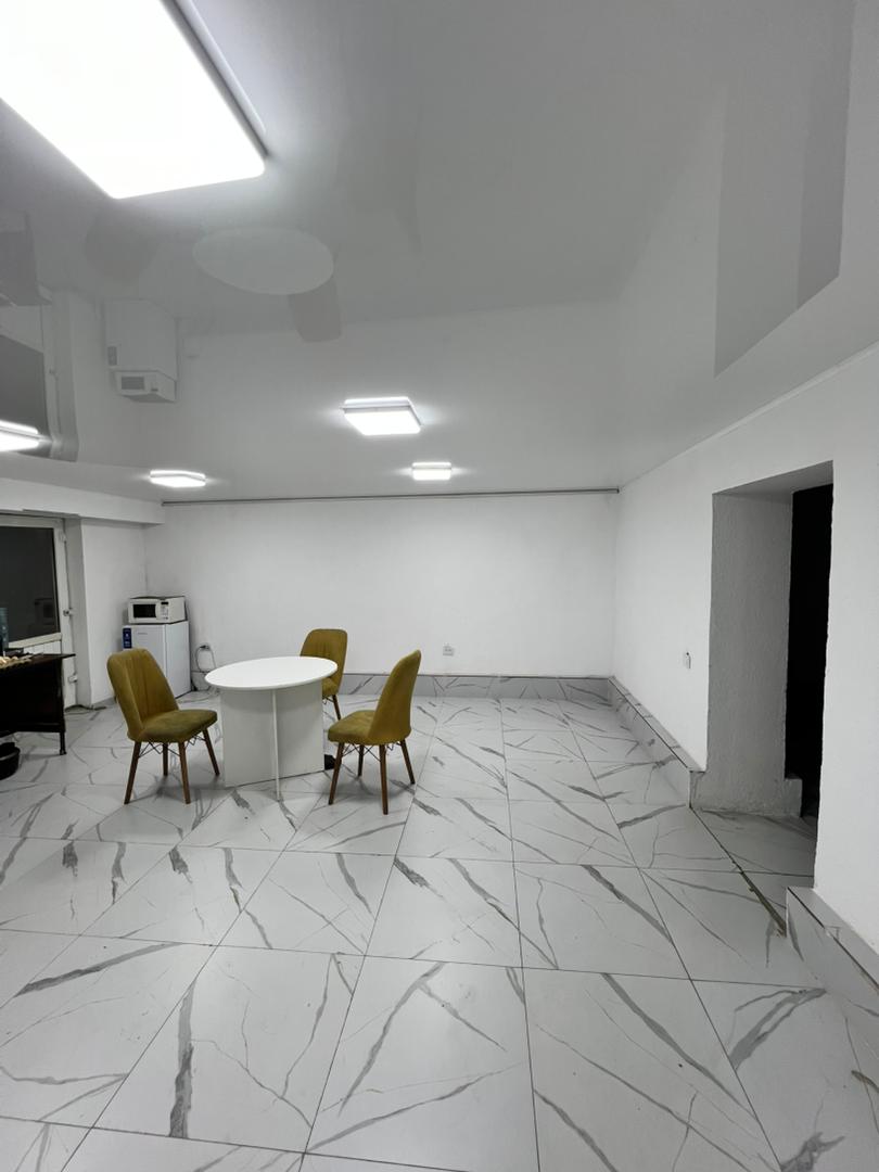 Офис, Коммерческая, 135 м2, этаж 0/4, Сост: Хорошее - фото 7
