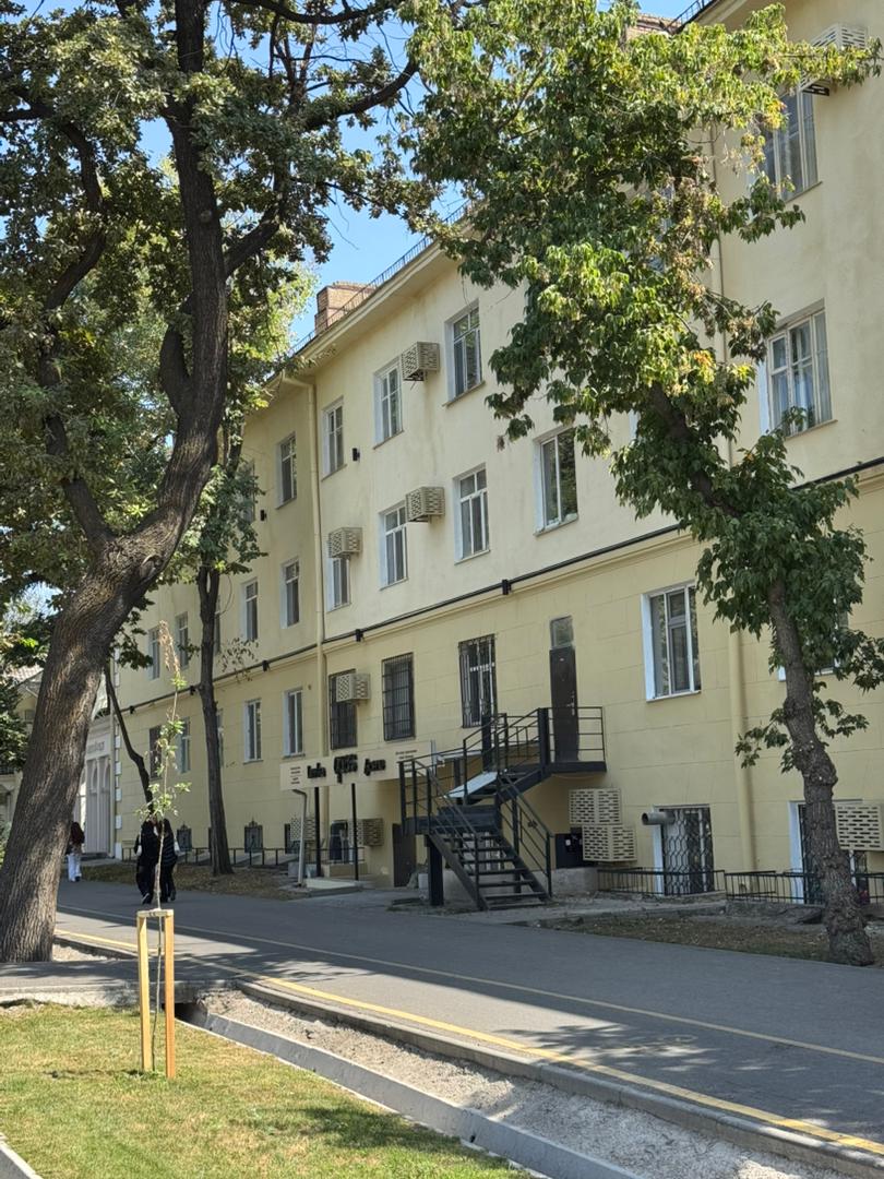 Офис, Коммерческая, 80 м2, этаж 1/4, Сост: Хорошее - фото 11