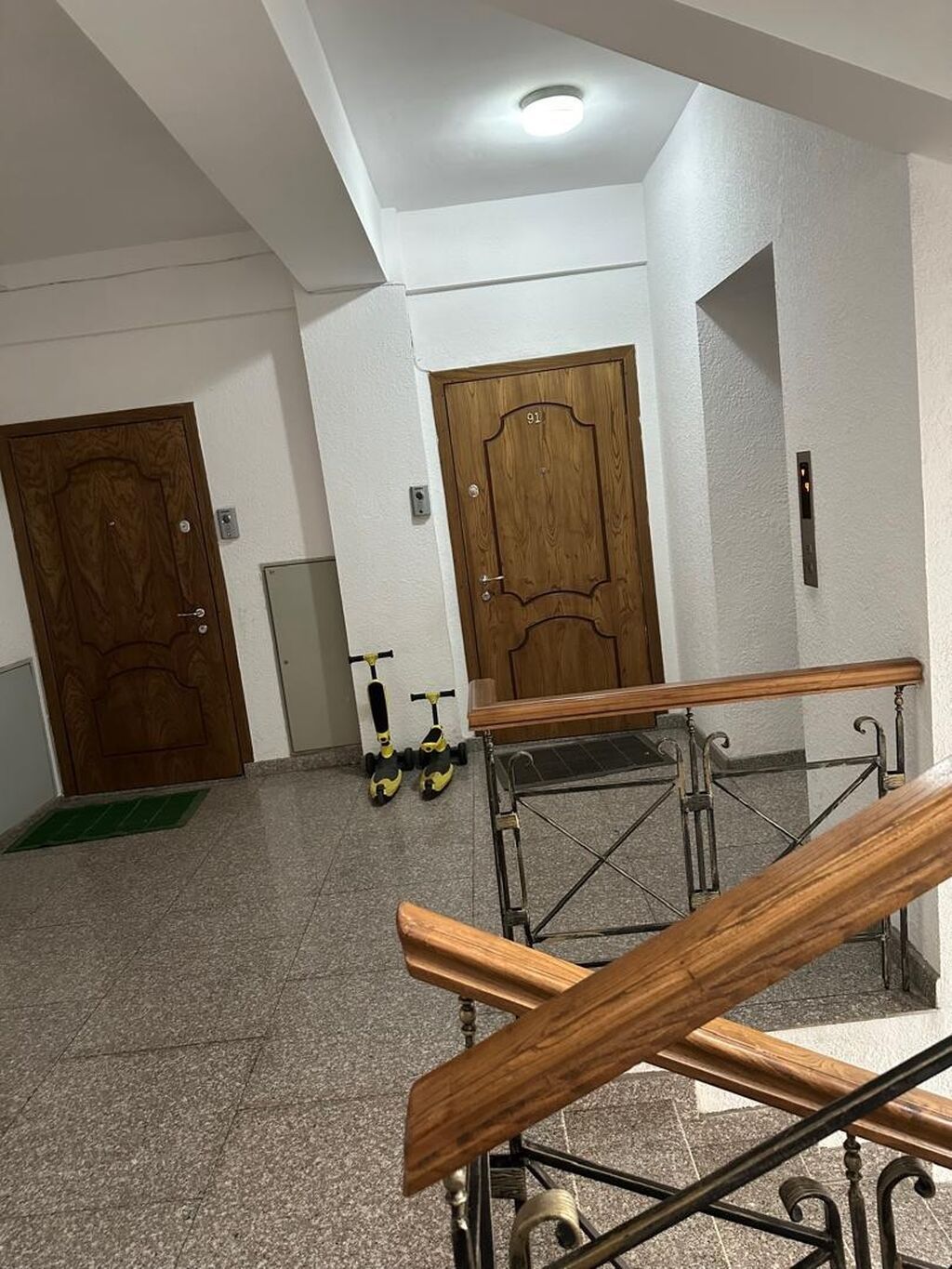 Элитка, 3 ком, 100 м2, этаж 7/9, Сост: Хорошее - фото 25