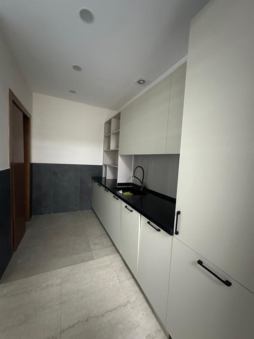 Офис, Коммерческая, 364 м2, этаж 4/8, Сост: Евроремонт - фото 6