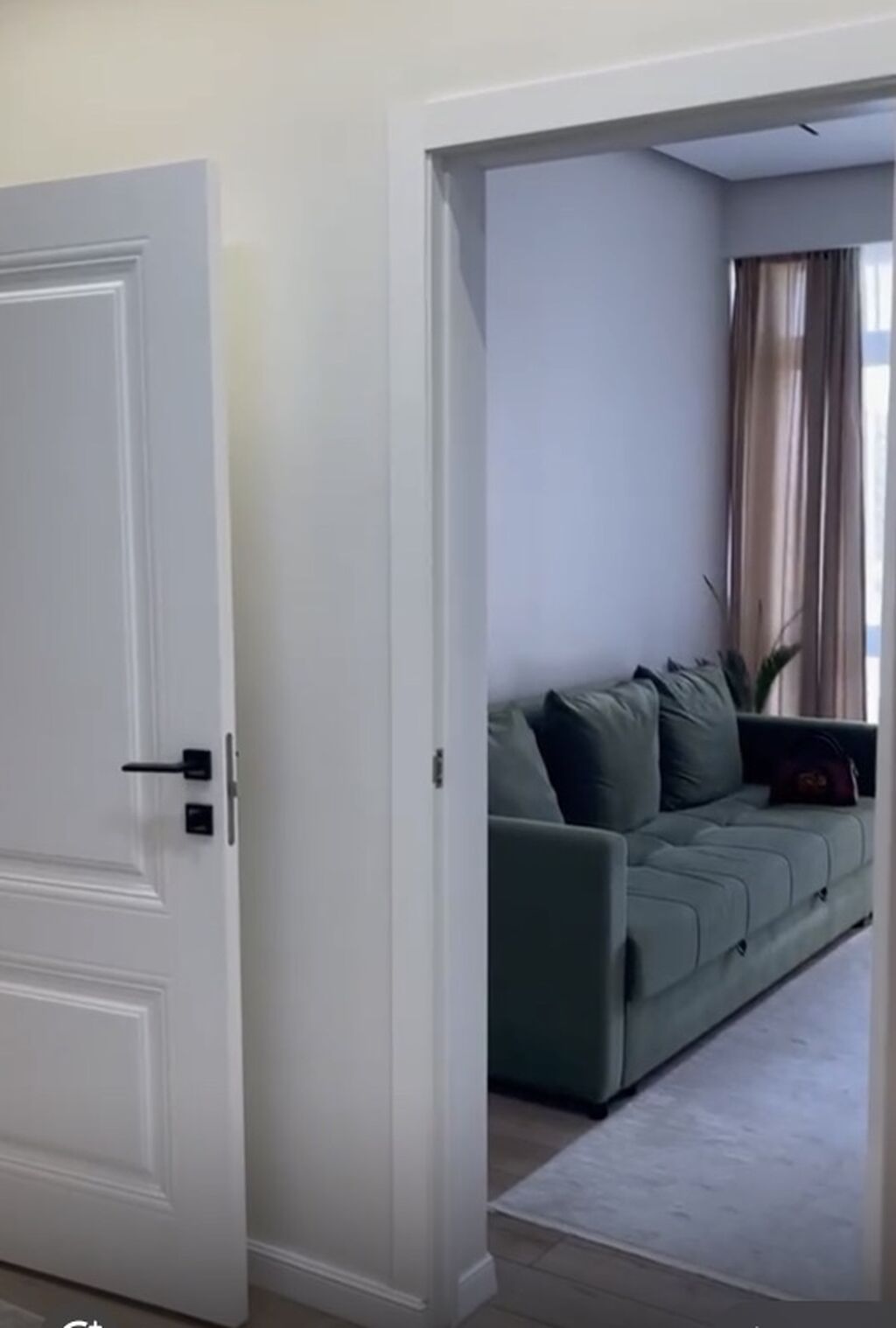 Элитка, 2 ком, 70 м2, этаж 5/14, ж/к Южный Квартал, Сост: Евроремонт - фото 6