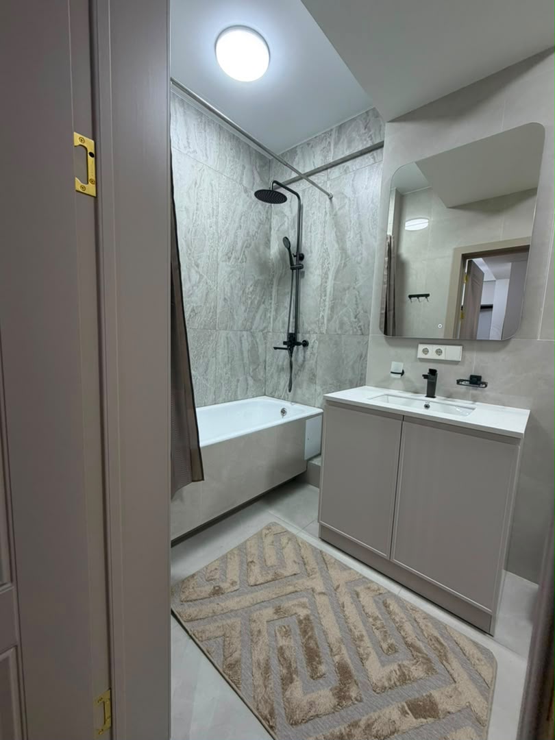 Элитка, 2 ком, 76 м2, этаж 5/8, ж/к Кремлёвский, Сост: Евроремонт - фото 11
