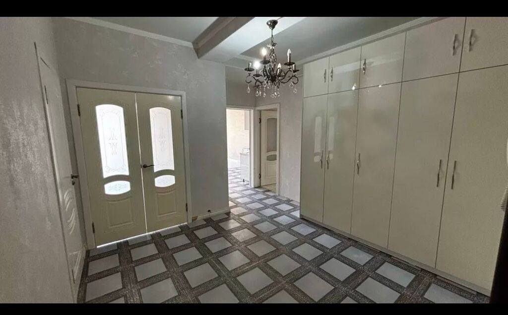 Элитка, 3 ком, 100 м2, этаж 2/9, Сост: Хорошее - фото 9