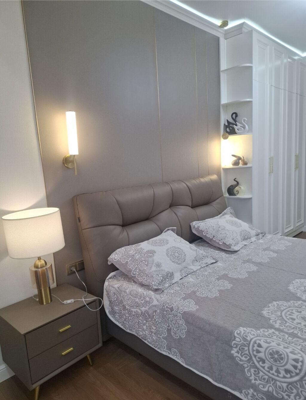 Элитка, 3 ком, 105 м2, этаж 9/14, ж/к Нью-Йорк сити (New York city), Сост: Евроремонт - фото 7