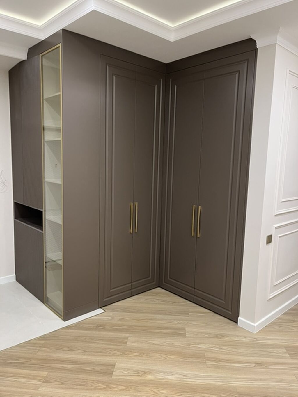 Элитка, 3 ком, 103 м2, этаж 7/12, ж/к Нью-Йорк сити (New York city), Сост: Евроремонт - фото 11