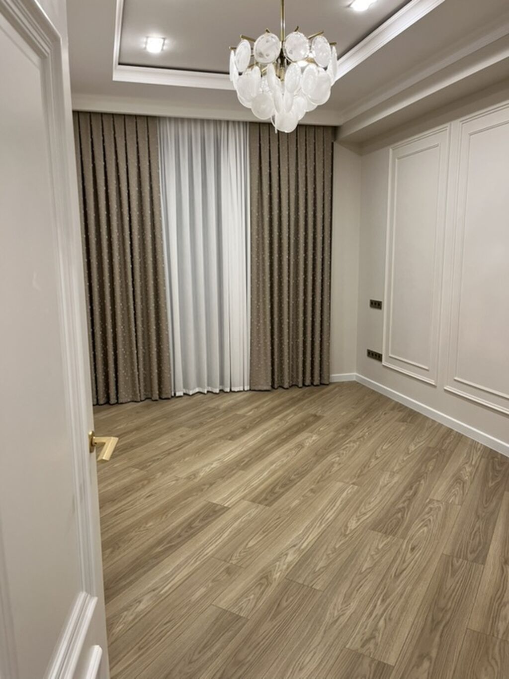 Элитка, 3 ком, 103 м2, этаж 7/12, ж/к Нью-Йорк сити (New York city), Сост: Евроремонт - фото 12
