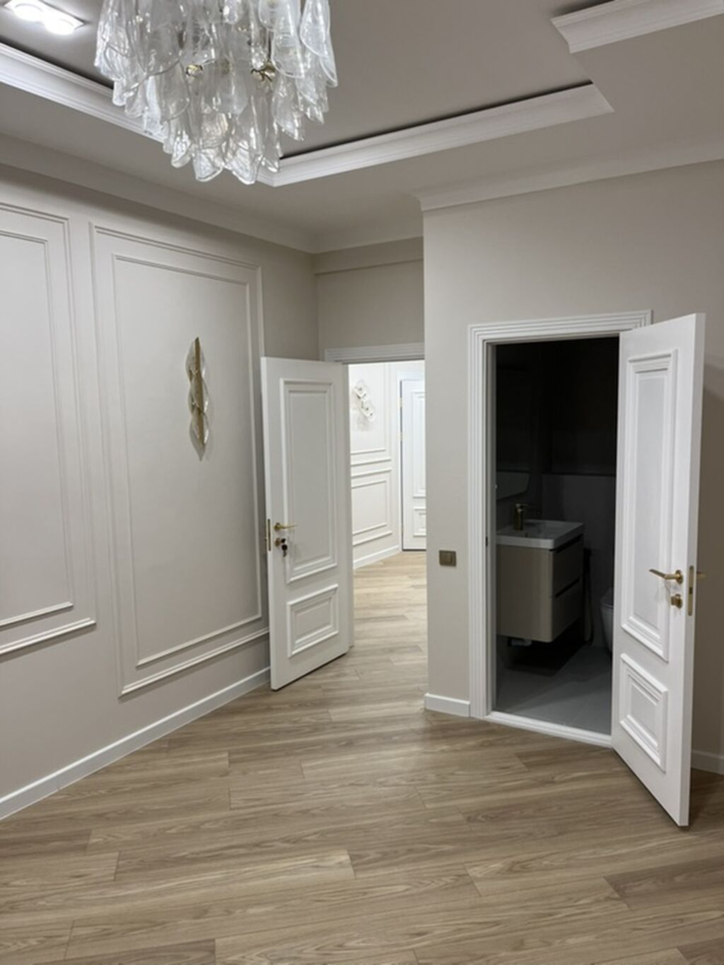 Элитка, 3 ком, 103 м2, этаж 7/12, ж/к Нью-Йорк сити (New York city), Сост: Евроремонт - фото 14