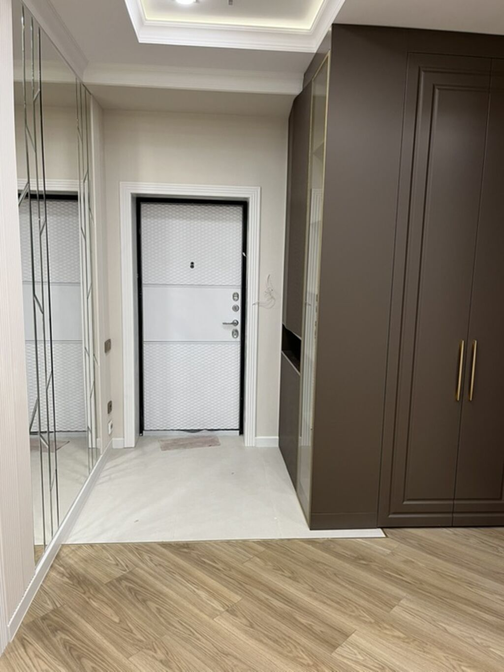 Элитка, 3 ком, 103 м2, этаж 7/12, ж/к Нью-Йорк сити (New York city), Сост: Евроремонт - фото 18