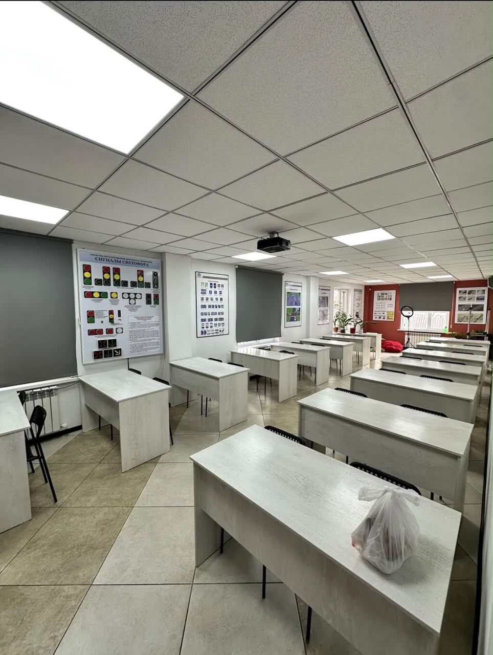 Офис, Коммерческая, 230 м2, этаж 2/3, Сост: Евроремонт - фото 5