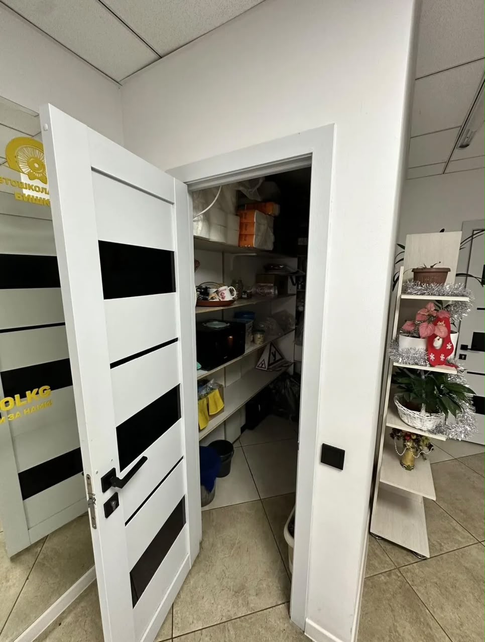 Офис, Коммерческая, 230 м2, этаж 2/3, Сост: Евроремонт - фото 6