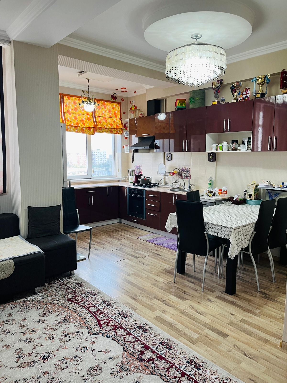 Элитка, 2 ком, 65 м2, этаж 7/10, Сост: Среднее - фото 9