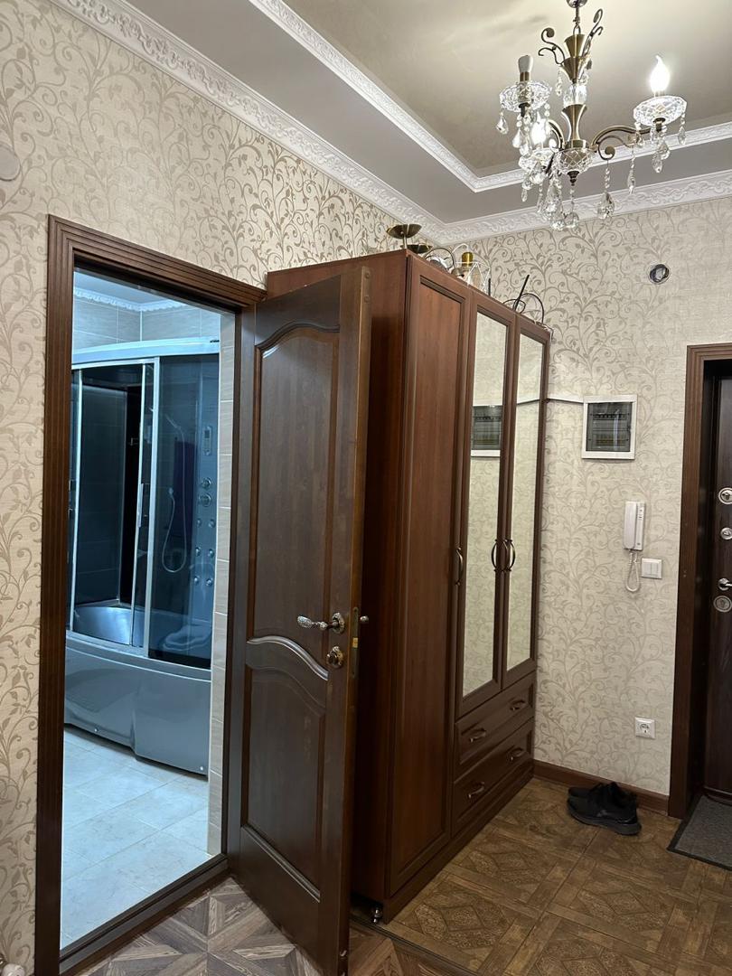 Элитка, 3 ком, 100 м2, этаж 2/10, ж/к Тихий Центр, Сост: Хорошее - фото 14