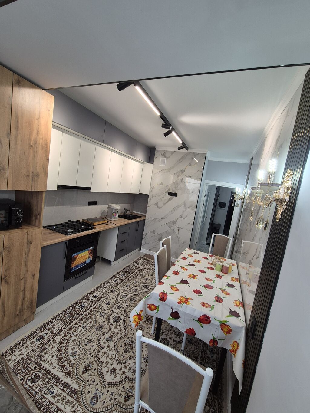 Элитка, 3 ком, 85 м2, этаж 9/14, ж/к Эмель, Сост: Хорошее - фото 8