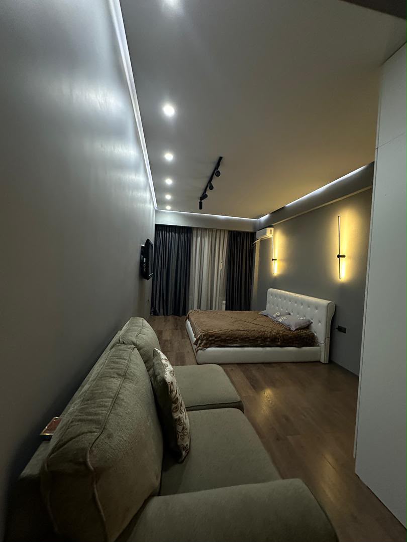 Элитка, 2 ком, 87 м2, этаж 7/15, ж/к Манхеттен, Сост: Евроремонт - фото 9