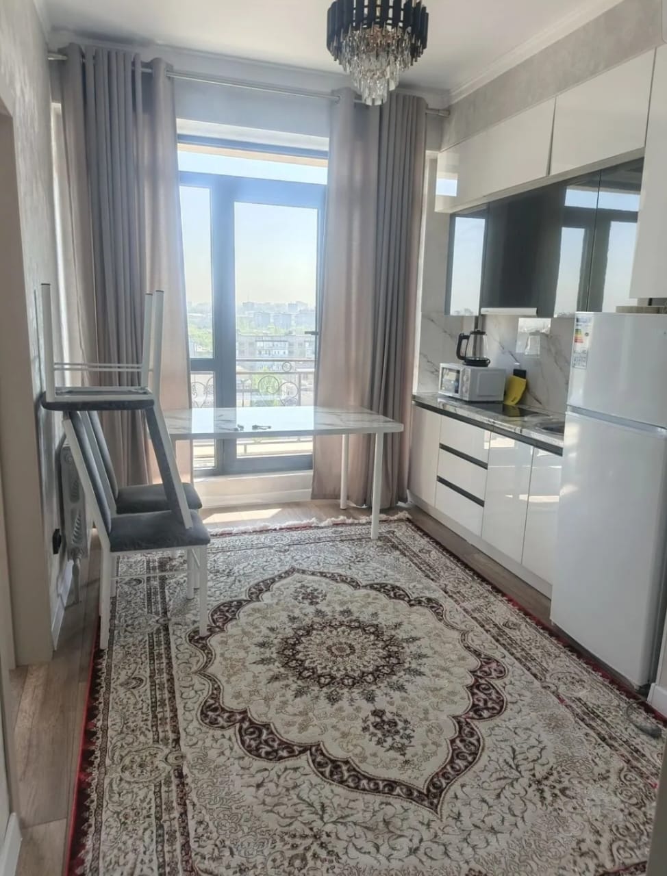 Элитка, 1 ком, 52 м2, этаж 13/15, ж/к Аристократ, Сост: Евроремонт - фото 3