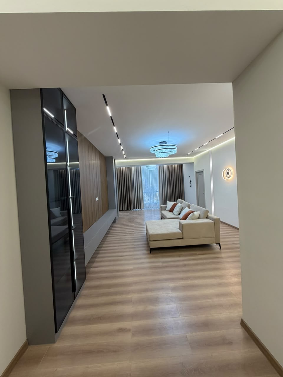 Элитка, 92.34 м2, этаж 13/14, ж/к Нью-Йорк сити (New York city), Сост: Евроремонт - фото 8