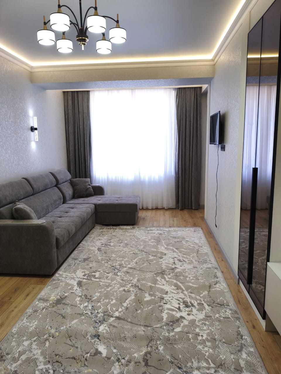Элитка, 1 ком, 46 м2, этаж 8/16, ж/к Tokyo (Токио), Сост: Евроремонт - фото 3
