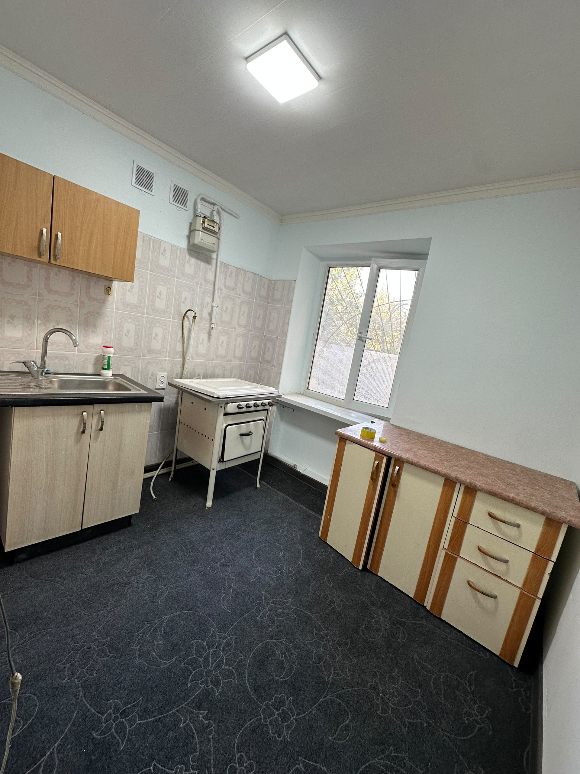 1 ком, Хрущёвка, 29 м2, этаж 1/4, Сост: Среднее - фото 2