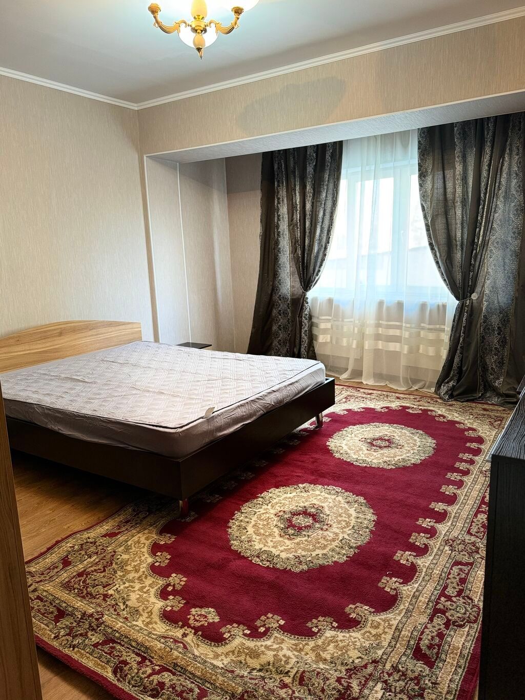 Элитка, 2 ком, 92 м2, этаж 2/9, ж/к Московия, Сост: Хорошее - фото 3