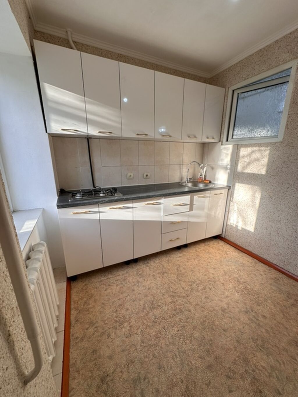 Продажа, Хрущёвка, 2 ком, 42 м2, этаж 2/4, Сост: Евроремонт - фото 6