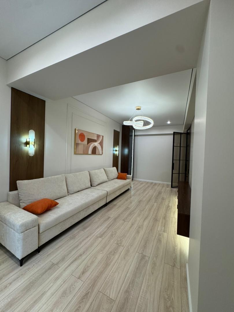 Элитка, 3 ком, 104 м2, этаж 3/14, ж/к Кап Строй Сити (Capstroy City), Сост: Евроремонт - фото 5
