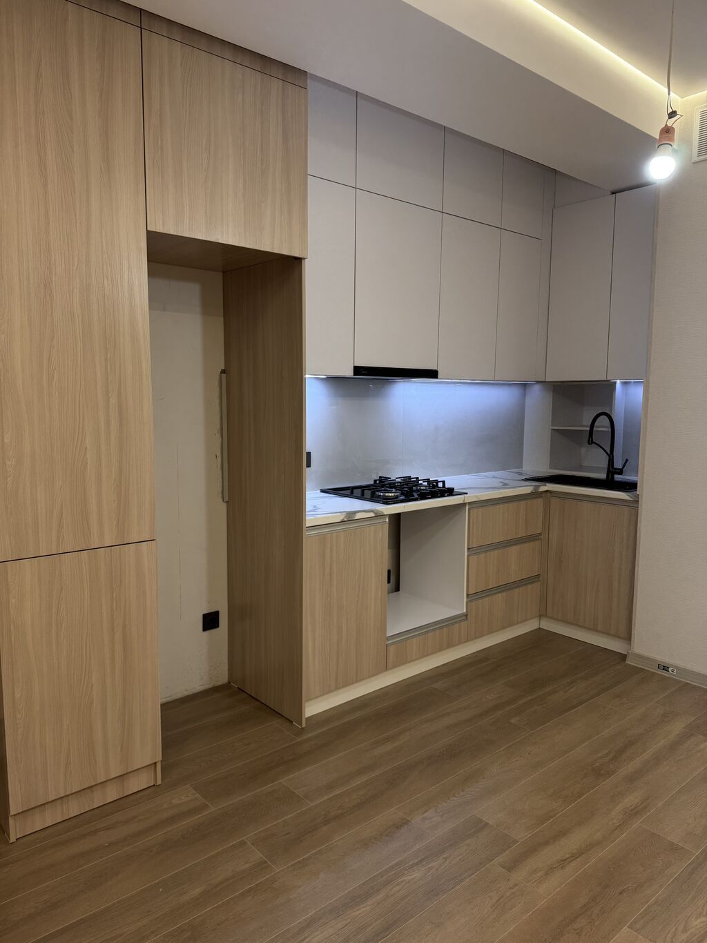 Элитка, 2 ком, 69 м2, этаж 13/16, ж/к Венеция (Venezia), Сост: Евроремонт - фото 2