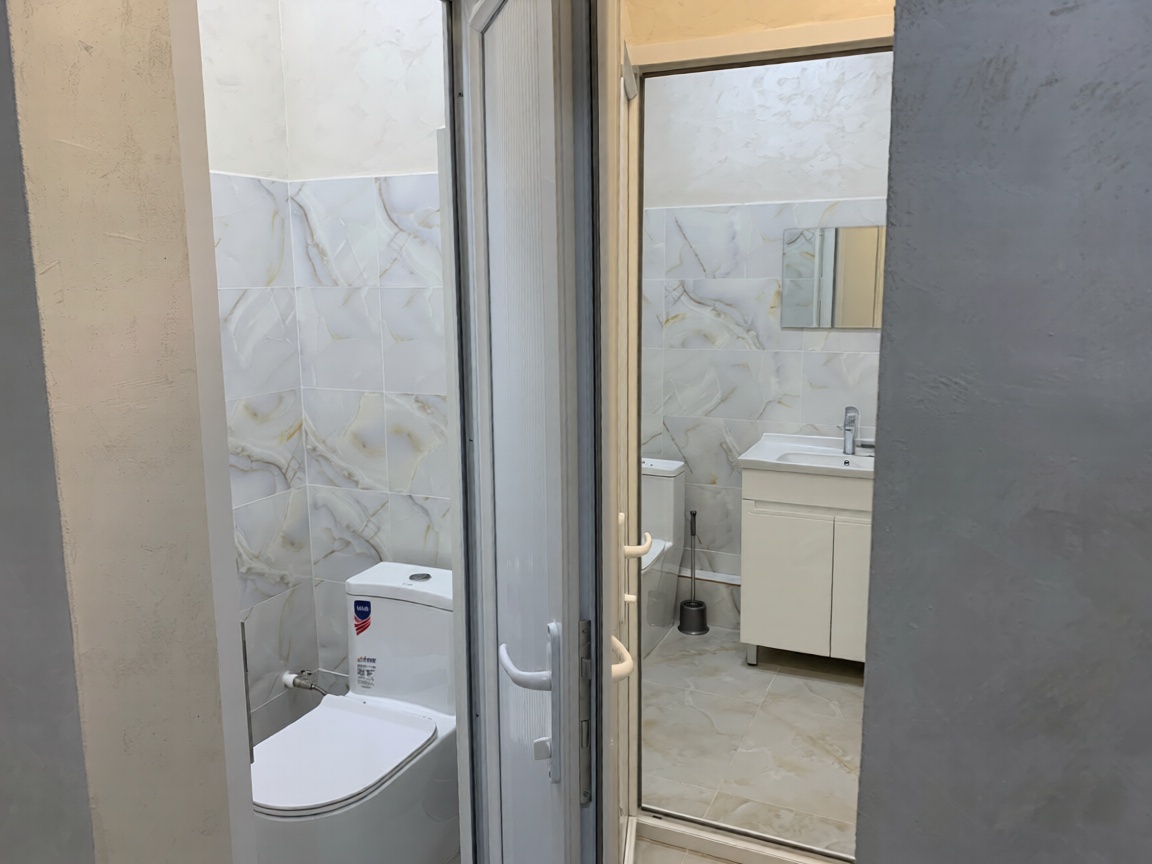 Аренда, Офис, Коммерческая, 126 м2, этаж 1/14, Сост: Евроремонт - фото 2