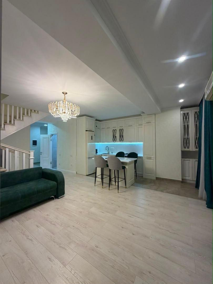 Элитка, 4 ком, 125 м2, этаж 11/12, ж/к ЖД Мээрим, Сост: Евроремонт - фото 2