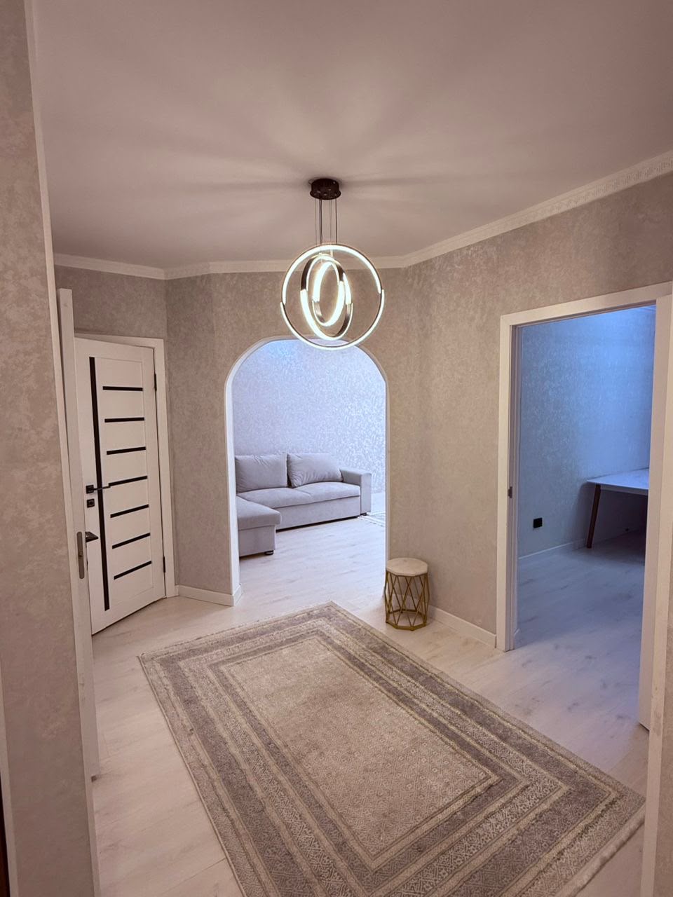 Продажа, Элитка, 2 ком, 75 м2, этаж 3/10, Сост: Евроремонт - фото 2