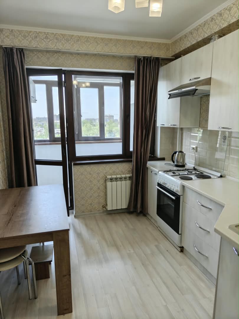 Элитка, 1 ком, 41 м2, этаж 6/12, ж/к Южный Парк (Yuzhnyi Park), Сост: Хорошее - фото 3
