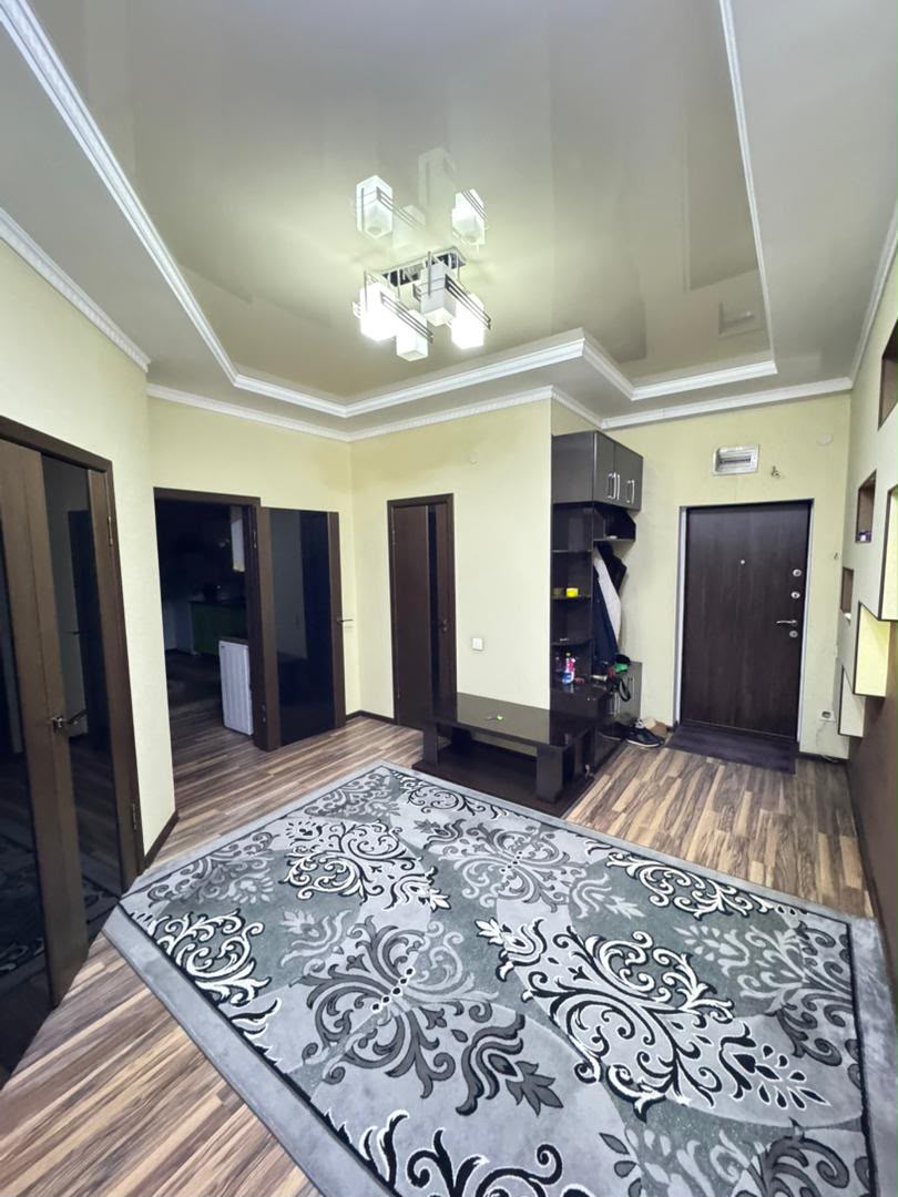 Элитка, 2 ком, 82 м2, этаж 2/10, ж/к Мега Сити, Сост: Евроремонт - фото 4