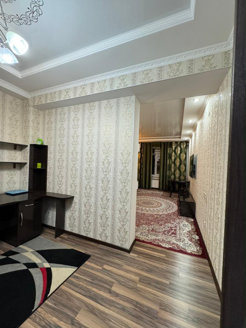 Элитка, 2 ком, 82 м2, этаж 2/10, ж/к Мега Сити, Сост: Евроремонт - фото 5