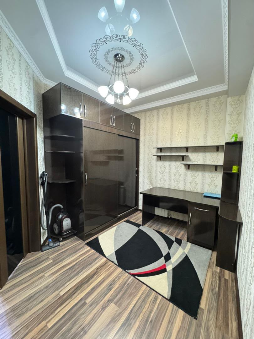 Элитка, 2 ком, 82 м2, этаж 2/10, ж/к Мега Сити, Сост: Евроремонт - фото 12